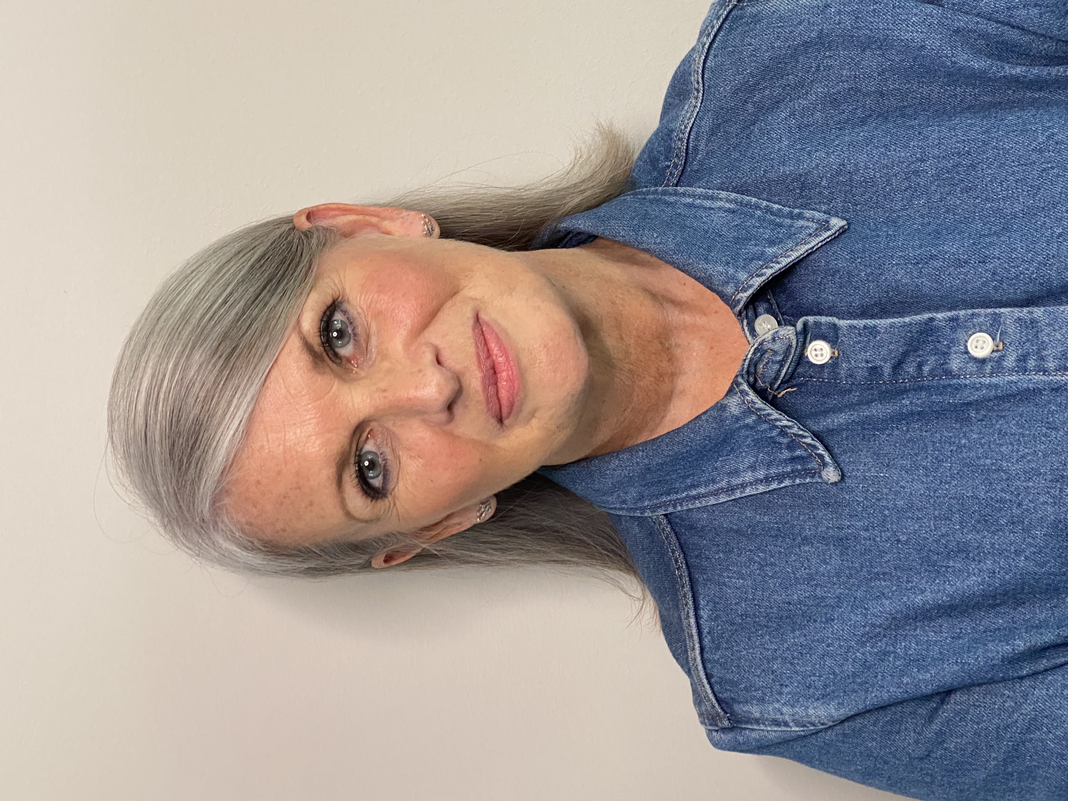 Vicky Hampson — Victorious Consulting